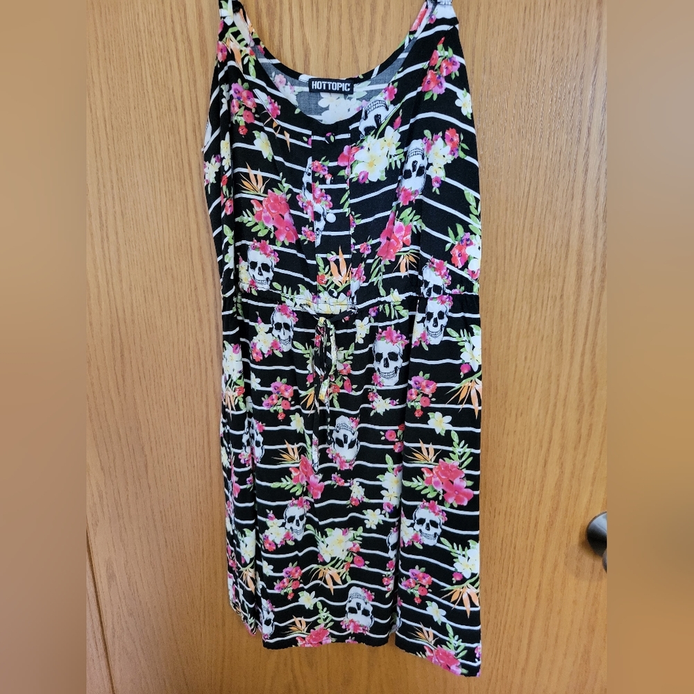 Skull floral dress XL with pockets